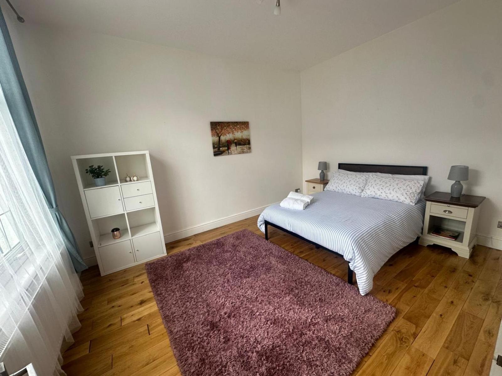 Luxurious Living 4 Bedroom Home Лондон Экстерьер фото